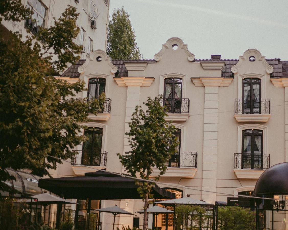 Arté Boutique Hotel Tirana Exterior foto