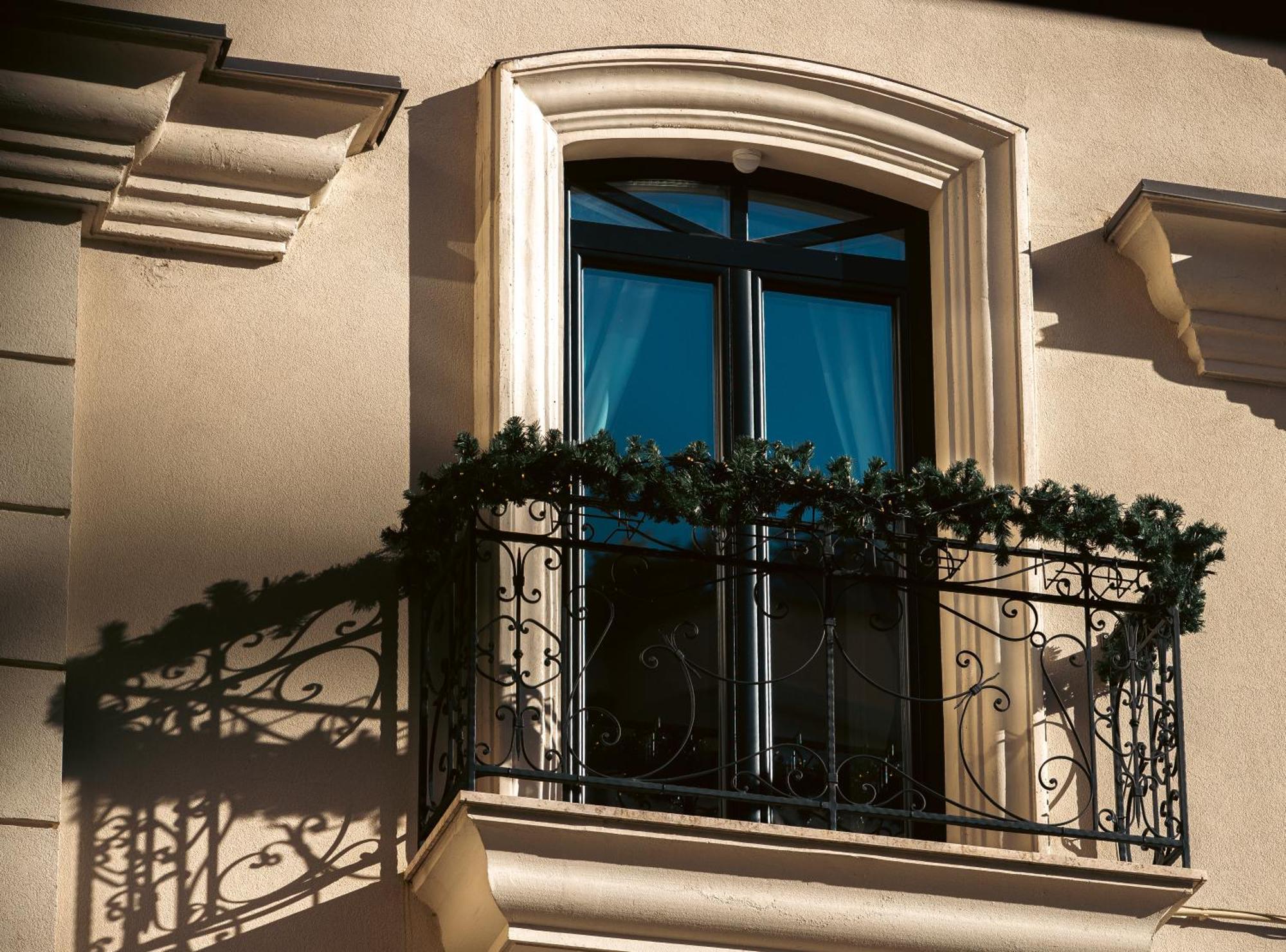 Arté Boutique Hotel Tirana Exterior foto